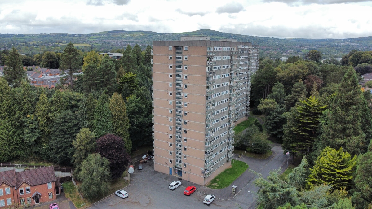 Lot 19: 1d Riverdale House Dunmurry, Belfast, Antrim